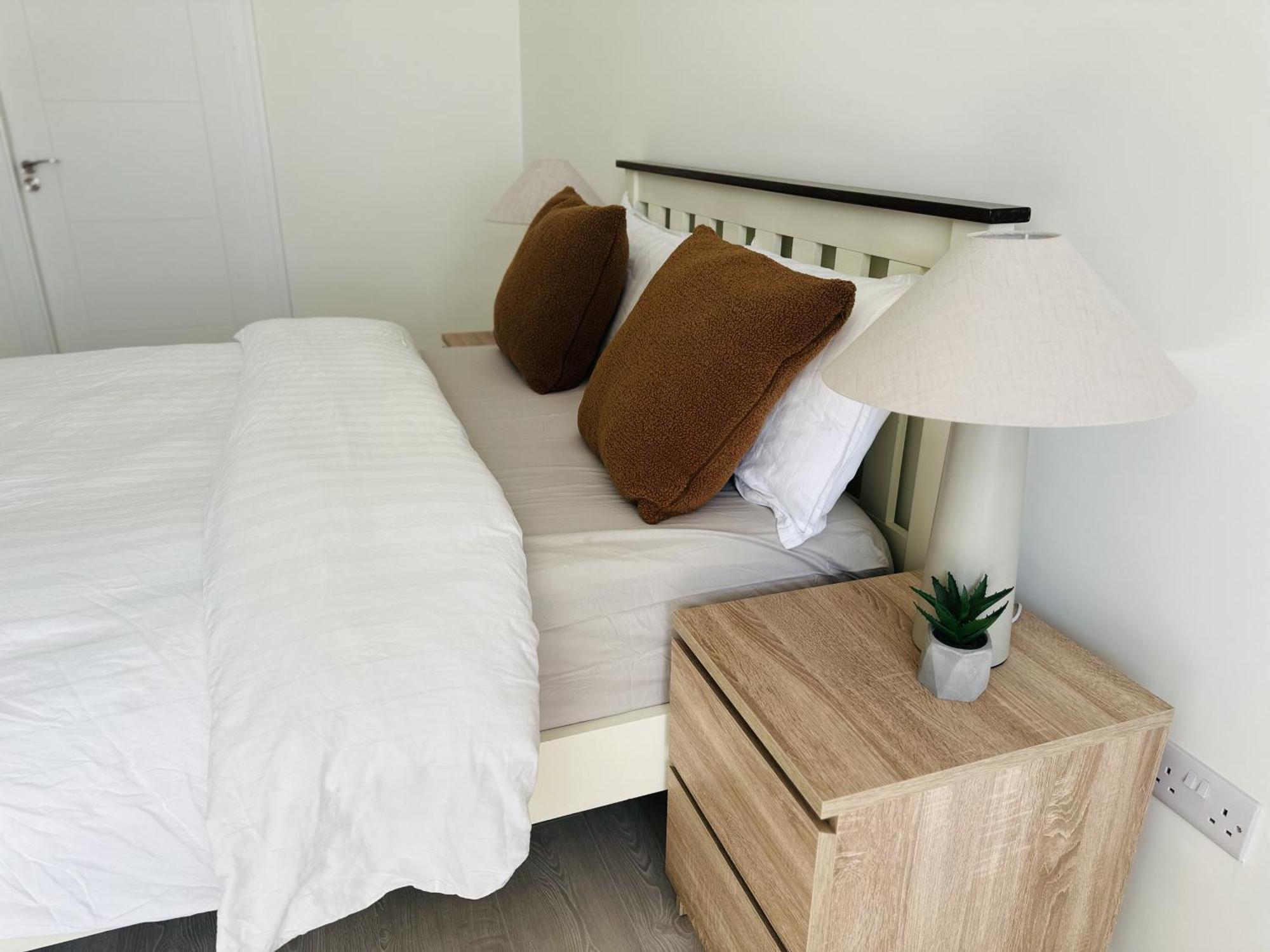 King Room With Ensuite In Dublin Clondalkin Buitenkant foto